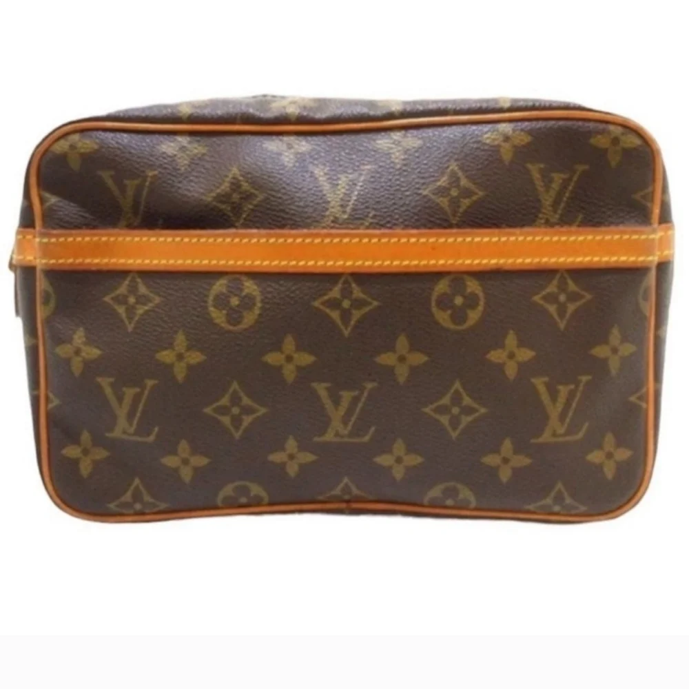 Cosmetic bag - Picture 1 of 11
